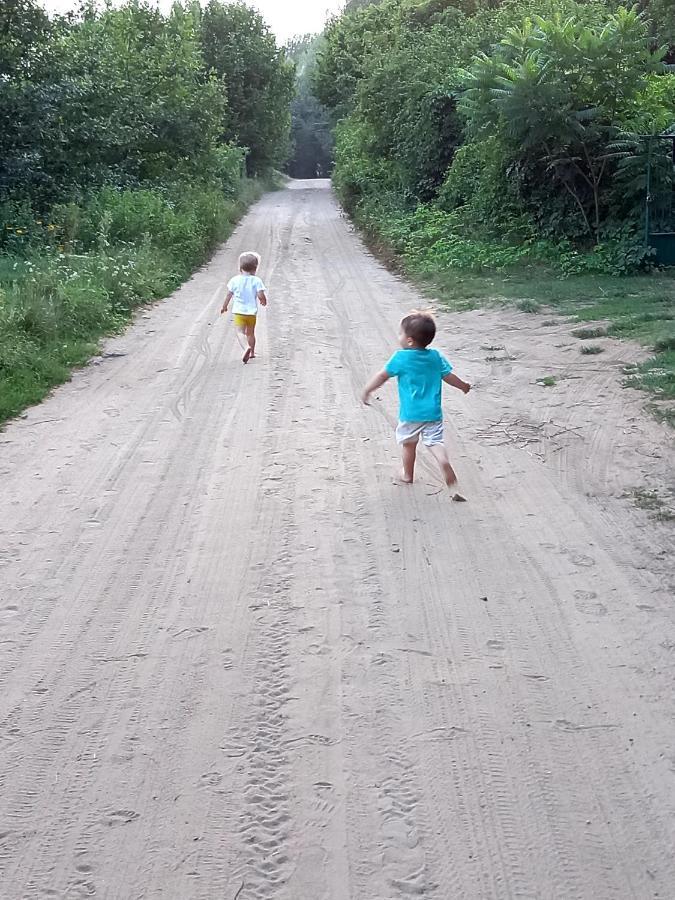 Kubusiowe Siedlisko - Rezerwat Przyrody Stawinoga Villa Luaran gambar